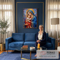 Quadro Decorativo Grande Nossa Senhora Véu para Sala Azul | quadros decorativos para sala de estar | Nossa Senhora de véu azul e dourado abraçando o Menino Jesus vestido de vermelho | em ambiente 3 | Porao dos Quadros