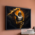 Zeus em estilo estátua erguendo raio dourado diante de halo solar e nuvens escuras, quadro decorativo