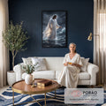 Quadro Decorativo Grande Jesus Caminhando Branco para Sala | quadros decorativos para sala de estar | homem de túnica branca caminhando sobre o mar durante tempestade intensa | em ambiente 3 | Porao dos Quadros