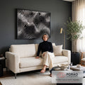 Quadro Decorativo Grande Ondas Abstratas para Sala Preto | quadros decorativos para sala de estar | padrão abstrato de linhas onduladas preto e branco com efeito tridimensional | em ambiente 3 | Porao dos Quadros