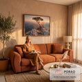 Quadro Decorativo Grande Árvore Solitária Montanha para Sala | quadros decorativos para sala de estar | árvore solitária em penhasco rochoso com pôr do sol e montanhas ao fundo | em ambiente 3 | Porao dos Quadros