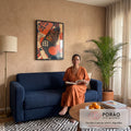 Quadro Decorativo Retrato Feminino com Turbante Laranja | quadros decorativos para sala de estar | retrato de mulher com turbante estampado laranja e azul e maquiagem dourada | em ambiente 3 | Porao dos Quadros