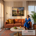 Jesus de manto vermelho com cajado guiando ovelhas em vale verde com rio ao pôr do sol, quadro decorativo