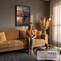 Quadro Decorativo Grande Filhote de Leão para Sala Dourado | quadros decorativos para sala de estar | filhote de leão sentado em solo rachado com reflexo de leão adulto na água | em ambiente 3 | Porao dos Quadros