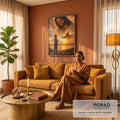 Quadro Decorativo Grande Jesus Estendendo para Sala Laranja | quadros decorativos para sala de estar | Jesus surge entre nuvens douradas estendendo a mão sobre homem em oração ao pôr do sol | em ambiente 3 | Porao dos Quadros