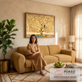 Quadro Decorativo Grande Arvore da Vida para Sala Dourado | quadros decorativos para sala de estar | árvore dourada com galhos em espiral e jardim colorido na base | em ambiente 3 | Porao dos Quadros