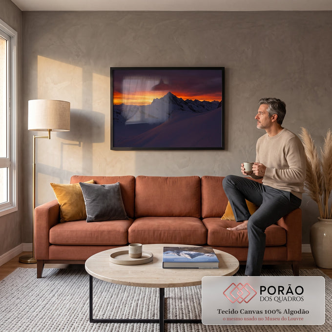 Quadro Decorativo Grande Pico Nevado para Sala Laranja | quadros decorativos para sala de estar | pico de montanha nevado contra céu laranja intenso ao entardecer | em ambiente 3 | Porao dos Quadros