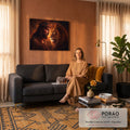 Jesus com coroa de espinhos face a face com leão de juba dourada em fundo de fogo, quadro decorativo