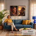 Quadro Decorativo Kit 2 Telas Mulher Indígena para Sala | quadros decorativos para sala de estar | díptico com mulher indígena idosa tatuada e mulher com águia careca ao pôr do sol | em ambiente 3 | Porao dos Quadros