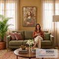 Quadro Decorativo Grande Mona Lisa para Sala Dourado | quadros decorativos para sala de estar | retrato estilizado de mulher com cabelos longos, auréola floral de lírios e papoulas | em ambiente 3 | Porao dos Quadros
