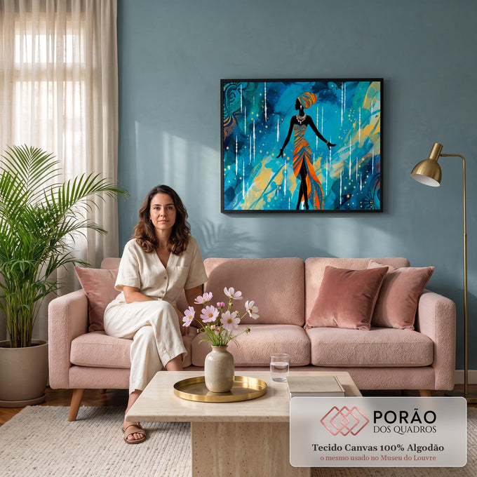 Quadro Decorativo Grande Silhueta Feminina para Sala Azul | quadros decorativos para sala de estar | silhueta de mulher africana com turbante e vestido estampado sobre fundo azul e dourado | em ambiente 3 | Porao dos Quadros