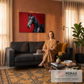 Quadro Decorativo Grande Cavalo Crina para Sala Preto | quadros decorativos para sala de estar | cavalo preto de perfil com crina longa sobre fundo vermelho vibrante | em ambiente 3 | Porao dos Quadros