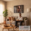 Quadro Decorativo Grande Homem de Capuz para Sala Bege | quadros decorativos para sala de estar | retrato masculino em closeup com capuz de tecido bege e olhos verdes intensos | em ambiente 3 | Porao dos Quadros