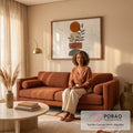 Quadro Decorativo Grande Formas Geométricas para Sala | quadros decorativos para sala de estar | formas geométricas em terracota e bege com ramos desenhados em traço fino preto | em ambiente 3 | Porao dos Quadros