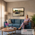 Porsche 911 clássico preto rebaixado, com trem de contêineres passando ao pôr do sol, quadro decorativo