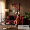 Crisântemo vermelho com gotas de orvalho em luz dourada sobre fundo escuro, quadro decorativo