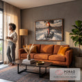 Quadro Decorativo Grande Silhueta Diante do Sol para Sala | quadros decorativos para sala de estar | silhueta de pessoa diante de árvore e sol ao entardecer com reflexo na água | em ambiente 3 | Porao dos Quadros