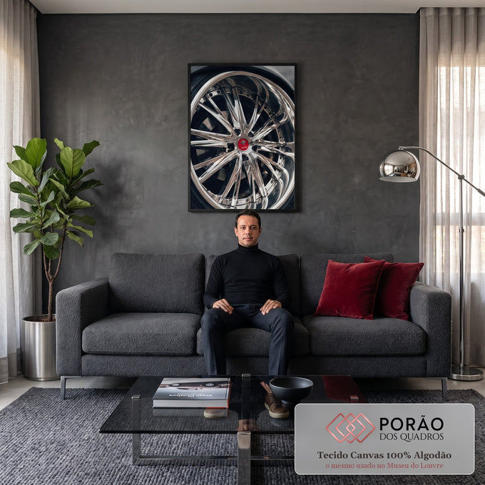 Close de roda esportiva cromada com raios brilhantes e calota vermelha, quadro decorativo