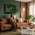 Quadro Decorativo Grande Copa de Árvore Folhas para Sala | quadros decorativos para sala de estar | vista de baixo para cima de árvore com galhos em espiral e folhagem verde densa | em ambiente 3 | Porao dos Quadros