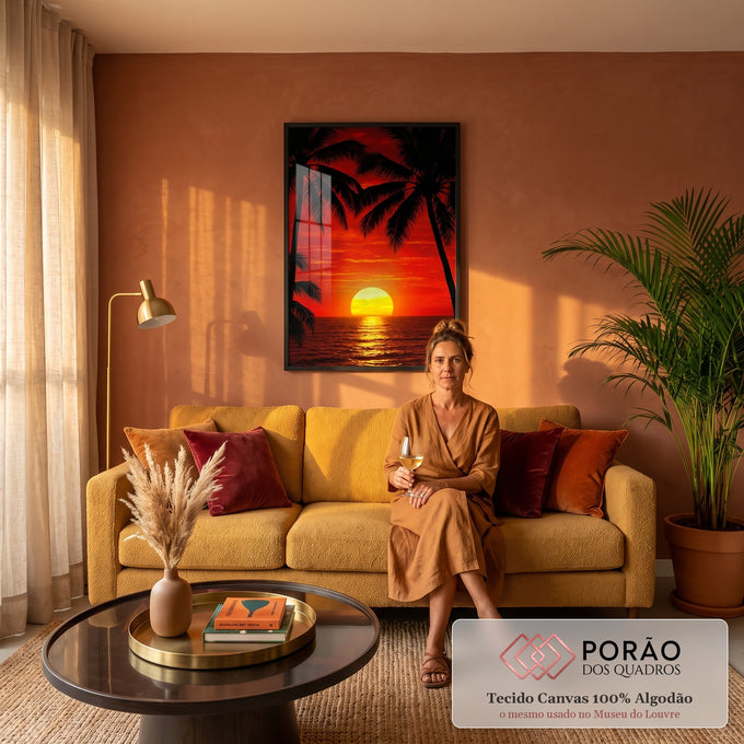 Quadro Decorativo Grande Pôr do Palmeiras para Sala Vermelho | quadros decorativos para sala de estar | pôr do sol vermelho e laranja entre silhuetas de palmeiras tropicais à beira-mar | em ambiente 3 | Porao dos Quadros