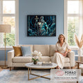 Quadro Decorativo Grande Deus do Mar para Sala Azul | quadros decorativos para sala de estar | deus do mar com pele azulada, barba longa e tridente dourado em ondas escuras | em ambiente 3 | Porao dos Quadros