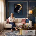 Quadro Decorativo Grande Jesus Espinhos para Sala Azul | quadros decorativos para sala de estar | perfil de Jesus com coroa de espinhos e halo dourado sobre fundo azul escuro | em ambiente 3 | Porao dos Quadros