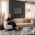 Padrão abstrato de labirinto geométrico diagonal em preto e branco com detalhes cinza, quadro decorativo