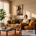 Quadro Decorativo Grande Mulher Dormindo Bege para Sala | quadros decorativos para sala de estar | mulher adormecida sobre pilha de livros antigos em tons pastéis | em ambiente 3 | Porao dos Quadros