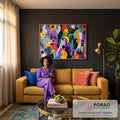 Quadro Decorativo Grande Abstrato Colorido Roxo para Sala | quadros decorativos para sala de estar | composição abstrata colorida com formas orgânicas, bolinhas e listras sobre fundo preto | em ambiente 3 | Porao dos Quadros