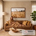 Quadro Decorativo Grande Espigas de Trigo Dourado para Sala | quadros decorativos para sala de estar | espigas de trigo douradas em close-up com campo desfocado ao fundo | em ambiente 3 | Porao dos Quadros