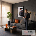 Quadro Decorativo Grande Carro Esportivo para Sala Preto | quadros decorativos para sala de estar | traseira de carro esportivo preto fosco com detalhes laranja e aerofólio em destaque | em ambiente 3 | Porao dos Quadros