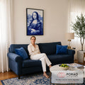 Quadro Decorativo Grande Mona Lisa em Azulejo para Sala Azul | quadros decorativos para sala de estar | retrato feminino estilo Mona Lisa em tons de azul e branco, efeito azulejo | em ambiente 3 | Porao dos Quadros