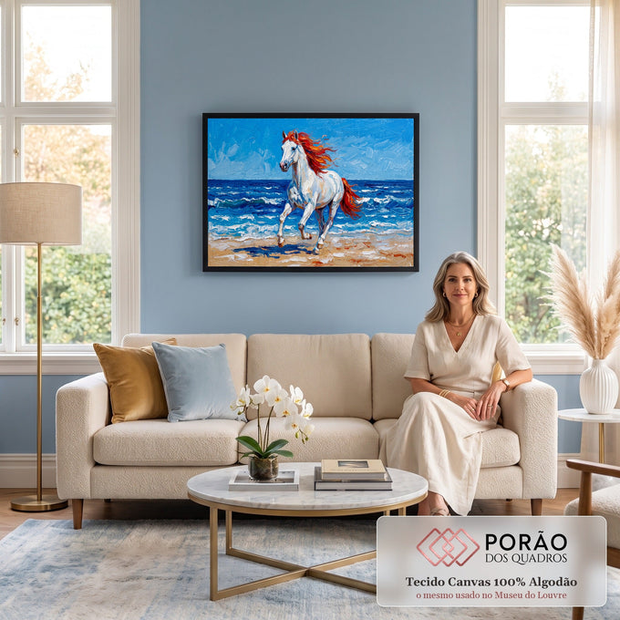 Cavalo branco de crina vermelha galopando na areia diante do mar azul, pintura a óleo, quadro decorativo