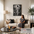 Quadro Decorativo Grande Jesus Abençoando para Sala Preto | quadros decorativos para sala de estar | Jesus com halo de luz abençoando apóstolos ajoelhados em preto e branco | em ambiente 3 | Porao dos Quadros