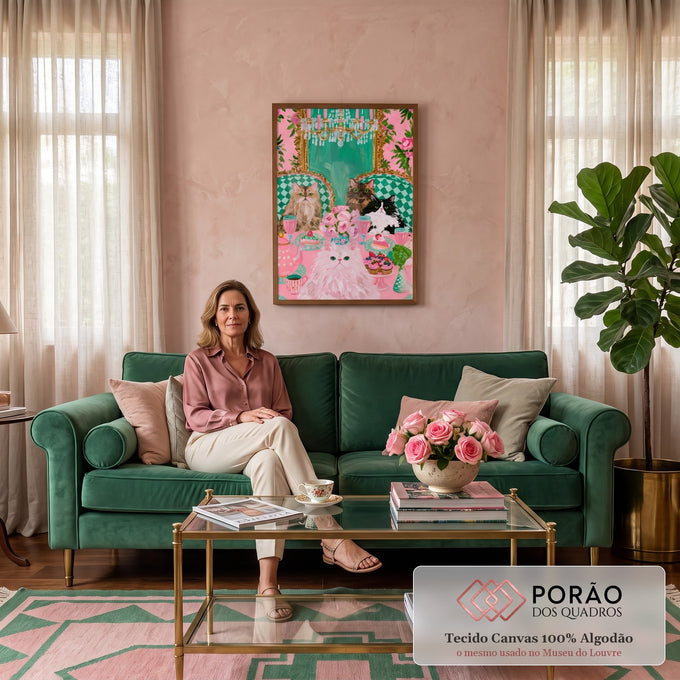 Quadro Decorativo Gatos em Chá da Tarde Rosa e Verde | quadros decorativos para sala de estar | quatro gatos peludos numa mesa de chá rosa e verde cercados de doces e flores | em ambiente 3 | Porao dos Quadros