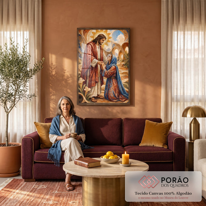 Quadro Decorativo Grande Jesus Abençoando para Sala Vermelho | quadros decorativos para sala de estar | Jesus com halo dourado segura as mãos de mulher ajoelhada em estilo mosaico colorido | em ambiente 3 | Porao dos Quadros