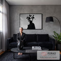 Quadro Decorativo Grande Mulher com Borboletas para Sala | quadros decorativos para sala de estar | retrato de mulher em preto e branco coberta por borboletas pretas no rosto e cabeça | em ambiente 3 | Porao dos Quadros