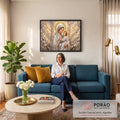 Nossa Senhora de manto branco abraçando o Menino Jesus entre flores brancas e auréolas douradas, quadro decorativo