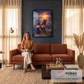 Quadro Decorativo Grande Cabeço de Amarração para Sala | quadros decorativos para sala de estar | cabeço de amarração enferrujado com correntes e pôr do sol dourado sobre o mar | em ambiente 3 | Porao dos Quadros