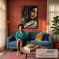 Quadro Decorativo Retrato de Mulher com Véu Azul e Joias | quadros decorativos para sala de estar | retrato de mulher com véu azul bordado, joias douradas e olhar baixo, pintura texturizada | em Quadros para Escritorio | Porao dos Quadros