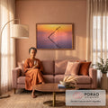Quadro Decorativo Grande Galho Seco Laranja para Sala | quadros decorativos para sala de estar | galho seco refletido em água parada sob céu de pôr do sol em laranja e rosa | em ambiente 3 | Porao dos Quadros